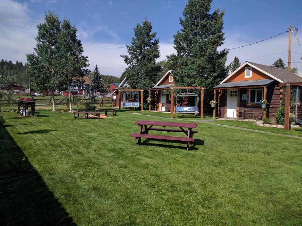 Stay Twin Lakes Cabin 3 Exterior photo